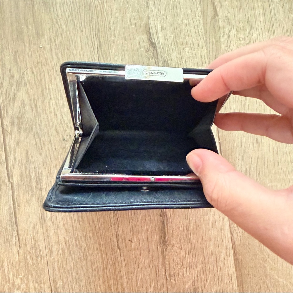 Vintage Y2K Coach Black Leather Wallet Bifold Snap Closure Coin Compartment - Picture 5 of 7